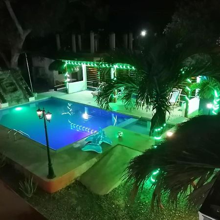 El Galeon Hotel Atacames Ngoại thất bức ảnh