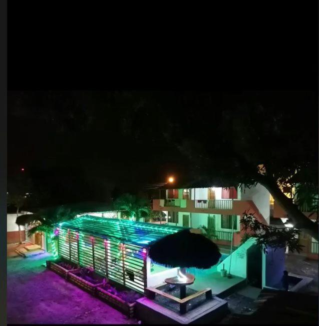 El Galeon Hotel Atacames Ngoại thất bức ảnh