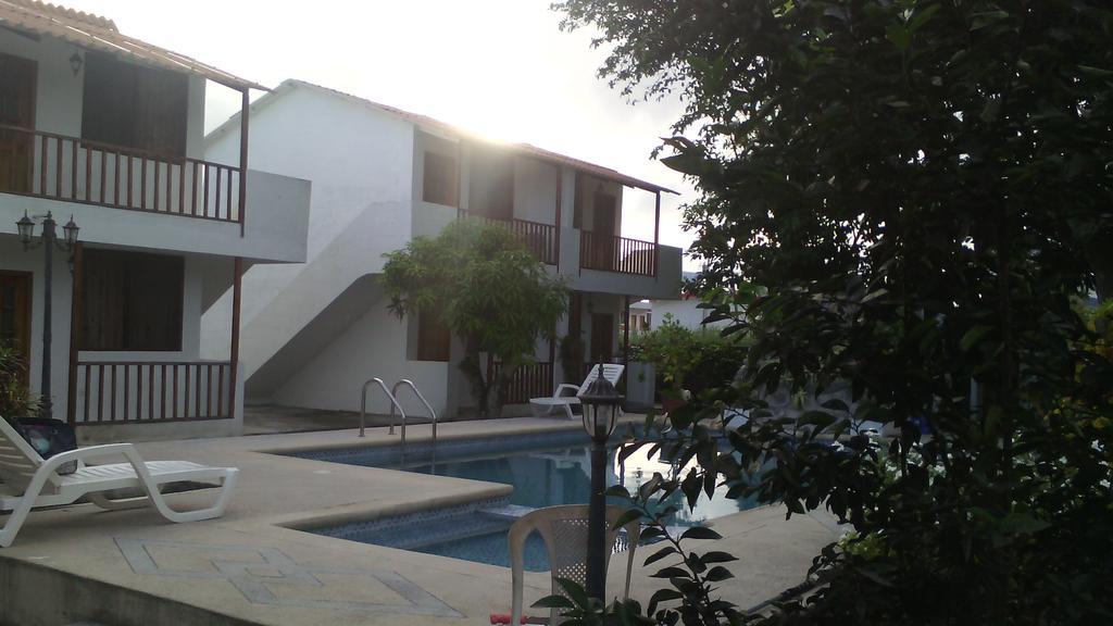 El Galeon Hotel Atacames Ngoại thất bức ảnh