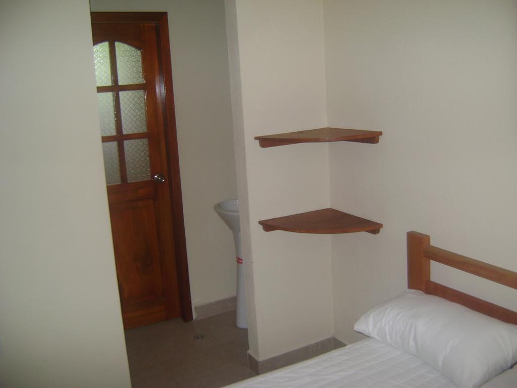 El Galeon Hotel Atacames Ngoại thất bức ảnh