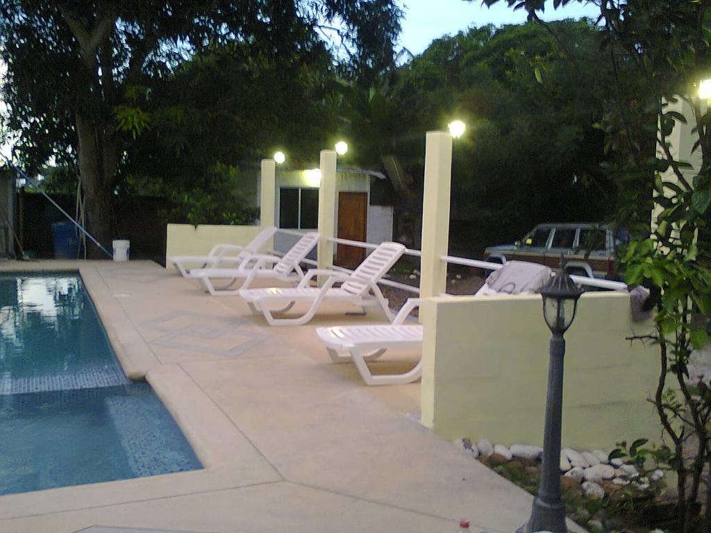 El Galeon Hotel Atacames Ngoại thất bức ảnh