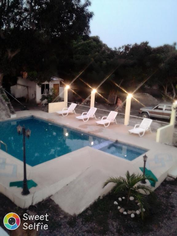 El Galeon Hotel Atacames Ngoại thất bức ảnh
