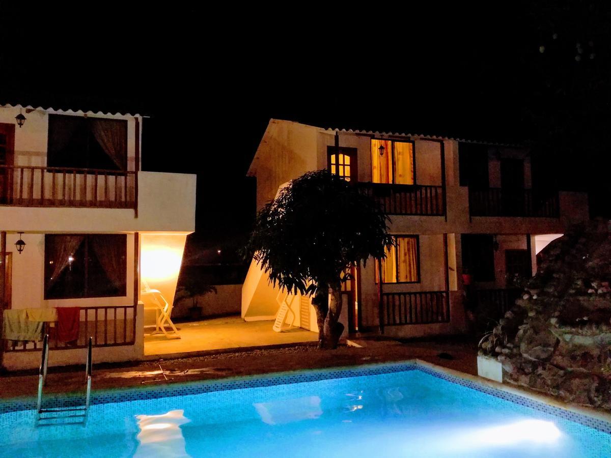 El Galeon Hotel Atacames Ngoại thất bức ảnh